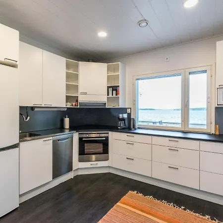 Hiekkalahti By Interhome 別荘 サスタマラ